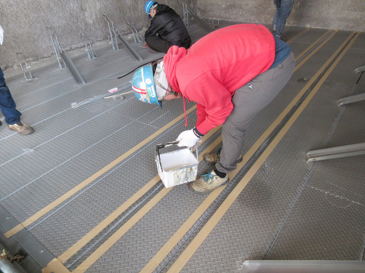 目地部プライマー塗装